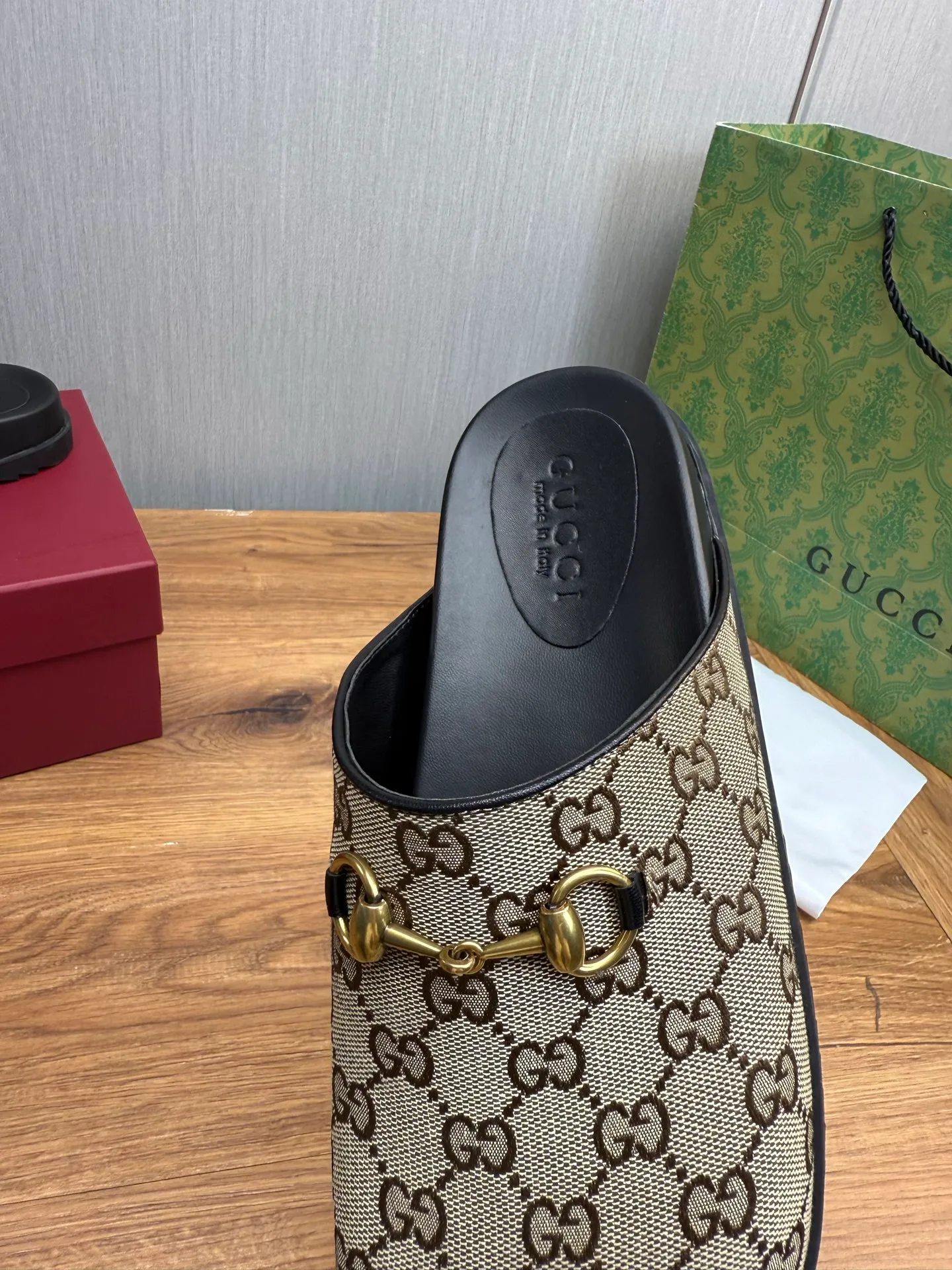 Men's men's shoes💰Pili 400💰Maoli 440💰 ＧＵＣＣＩGucci. Popular couple slippers hot sale🩷💚 🩴Official website one to one production 35-45 size 45 46 🉑️Customized!